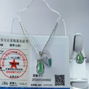 A159 - 女性項鍊戒指套組 (天然緬甸品種夠老才能養出冰透內飄陽綠翡翠)